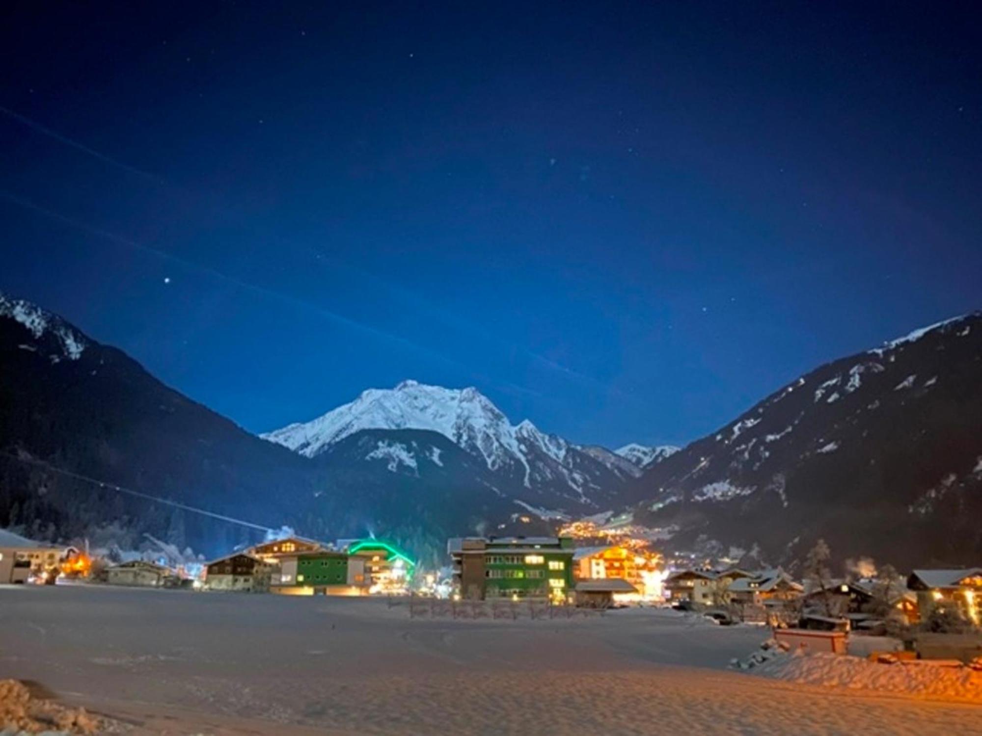 Haus Dora Apartment 3 Ahorn Mayrhofen Bagian luar foto